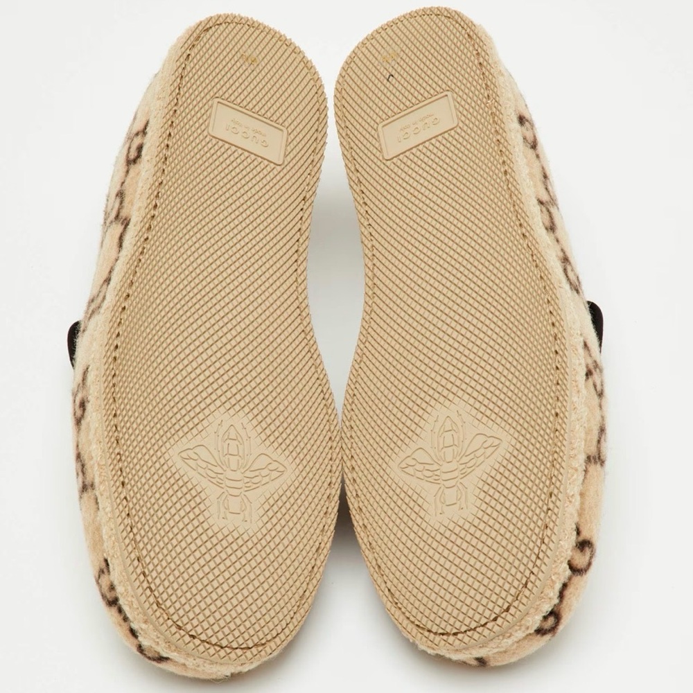 Gucci Men's Beige and Black Slip on loafers - Picture 4 of 6